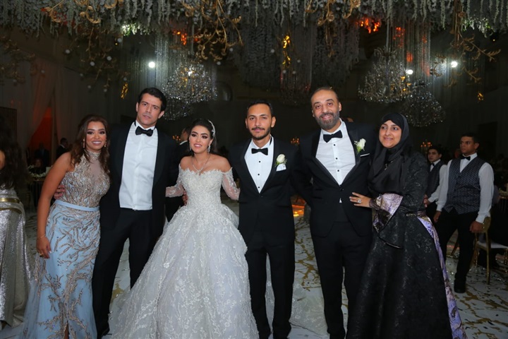 بالصور.. تامر حسني وأحمد عصام يشعلان زفاف "شهد إسماعيل" و"عمرو أحمد" بحضور صفاء أبو السعود وبسمة وهبة وزينة بالصور.. تامر حسني وأحمد عصام يشعلان زفاف "شهد إسماعيل" و"عمرو أحمد" بحضور صفاء أبو السعود وبسمة وهبة وزينة