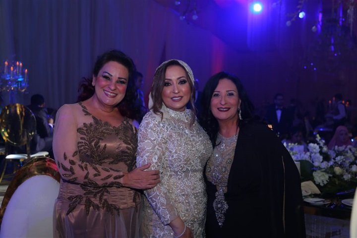 بالصور.. تامر حسني وأحمد عصام يشعلان زفاف "شهد إسماعيل" و"عمرو أحمد" بحضور صفاء أبو السعود وبسمة وهبة وزينة بالصور.. تامر حسني وأحمد عصام يشعلان زفاف "شهد إسماعيل" و"عمرو أحمد" بحضور صفاء أبو السعود وبسمة وهبة وزينة