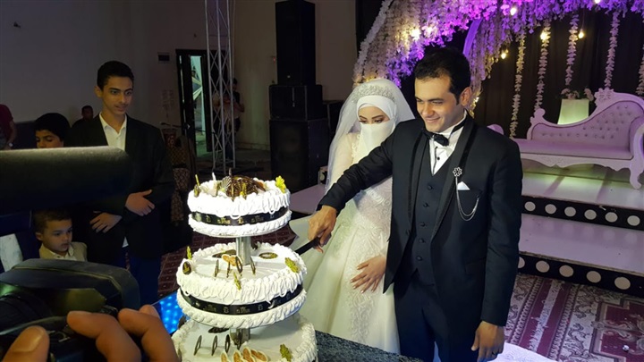 بالصور.. رئيس رابطة الصحفيين بكفر الشيخ يحتفل بزفاف نجله بحضور قيادات حزبية وشخصيات عامة بالصور.. رئيس رابطة الصحفيين بكفر الشيخ يحتفل بزفاف نجله بحضور قيادات حزبية وشخصيات عامة