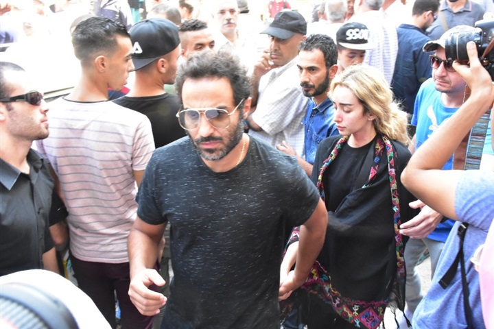 بالصور.. تشييع جنازة الفنان طلعت زكريا بالإسكندرية بالصور.. تشييع جنازة الفنان طلعت زكريا بالإسكندرية