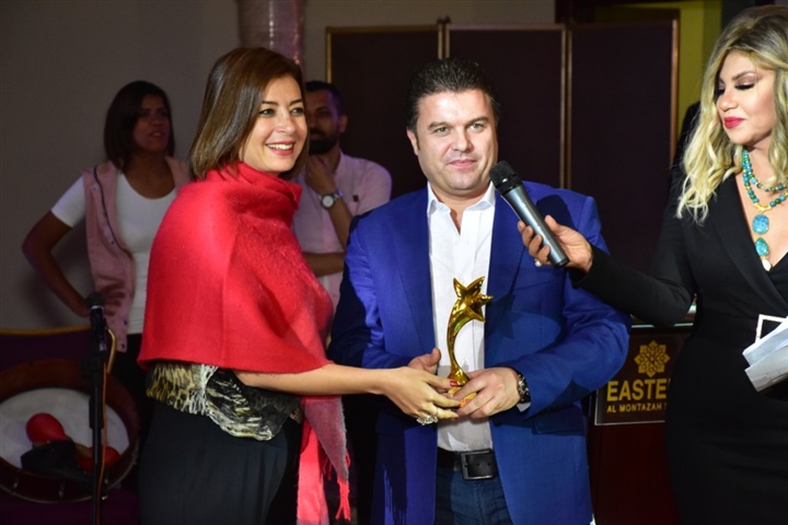 بالصور.. تكريم نبيلة عبيد وأيمن زيدان على هامش مهرجان الأسكندرية بالصور.. تكريم نبيلة عبيد وأيمن زيدان على هامش مهرجان الأسكندرية