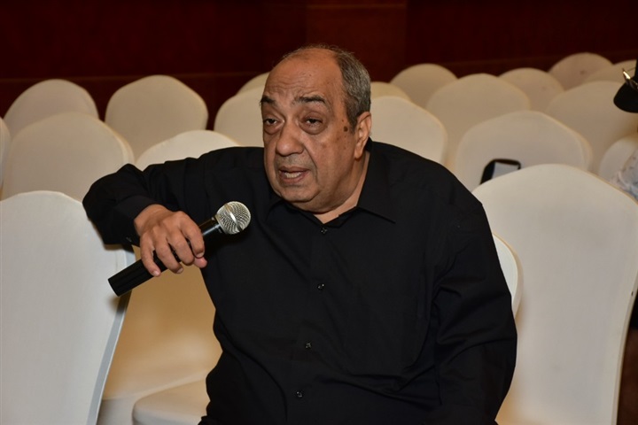 في ندوة فيلم "حريق أوبرا القاهرة".. كمال عبد العزيز: الفيلم بمثابة توثيق لذكريات أبطاله في ندوة فيلم "حريق أوبرا القاهرة".. كمال عبد العزيز: الفيلم بمثابة توثيق لذكريات أبطاله
