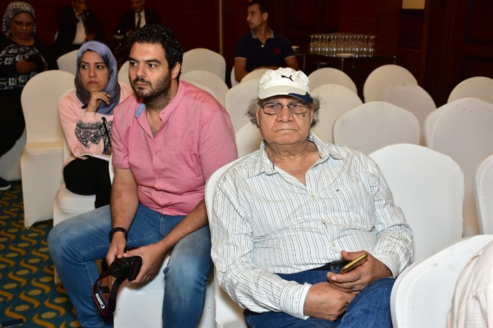 في ندوة فيلم "حريق أوبرا القاهرة".. كمال عبد العزيز: الفيلم بمثابة توثيق لذكريات أبطاله في ندوة فيلم "حريق أوبرا القاهرة".. كمال عبد العزيز: الفيلم بمثابة توثيق لذكريات أبطاله