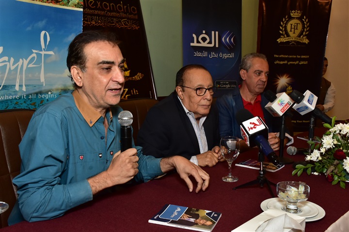 ندوة المخرج الكبير محمد فاضل على هامش مهرجان الإسكندرية ندوة المخرج الكبير محمد فاضل على هامش مهرجان الإسكندرية