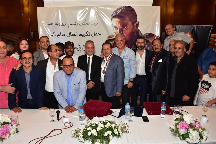 في ندوة "الممر".. الأمير أباظة يكرم صناع الفيلم في ندوة "الممر".. الأمير أباظة يكرم صناع الفيلم