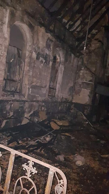 ننشر صور آثار حريق كنيسة مارجرجس في حلون ننشر صور آثار حريق كنيسة مارجرجس في حلون