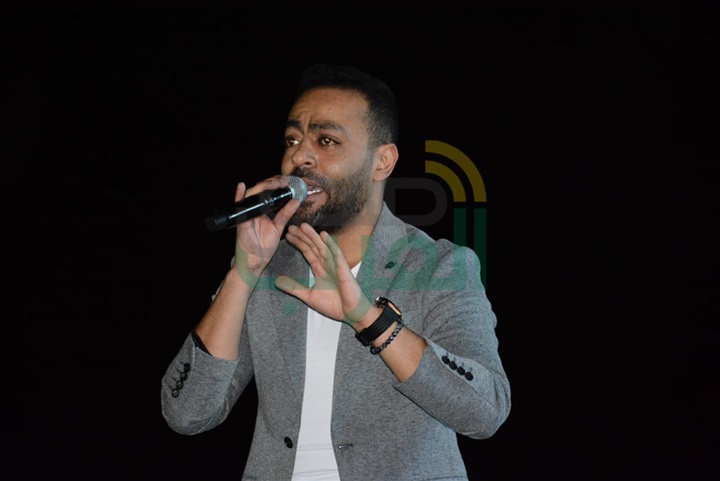 بالصور .. تامر عاشور يشعل اضخم حفلات الجامعة المصرية الصينية بالمنارة بالصور .. تامر عاشور يشعل اضخم حفلات الجامعة المصرية الصينية بالمنارة