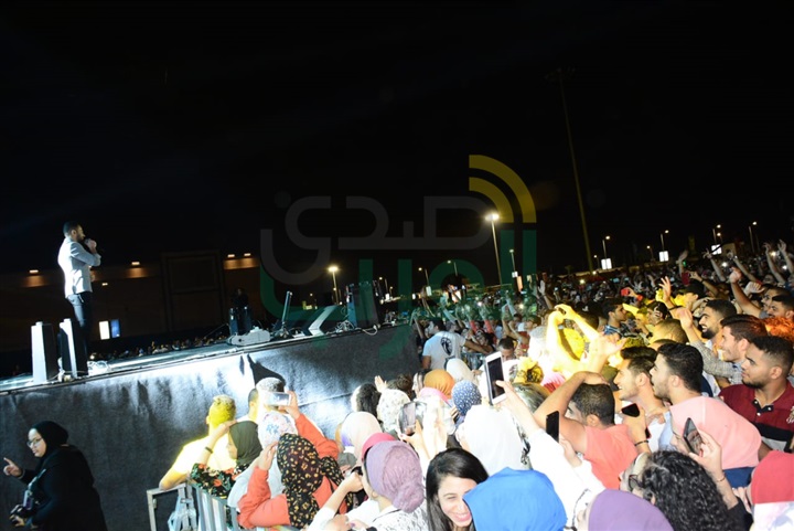 بالصور .. تامر عاشور يشعل اضخم حفلات الجامعة المصرية الصينية بالمنارة بالصور .. تامر عاشور يشعل اضخم حفلات الجامعة المصرية الصينية بالمنارة