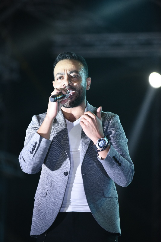 تامر عاشور وعدويه والليثي والعسيلي يتألقون بحفل المناره تامر عاشور وعدويه والليثي والعسيلي يتألقون بحفل المناره