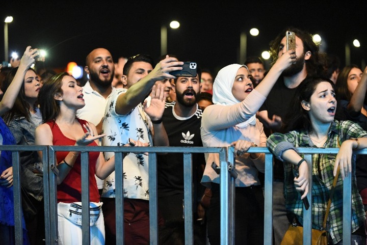 تامر عاشور وعدويه والليثي والعسيلي يتألقون بحفل المناره تامر عاشور وعدويه والليثي والعسيلي يتألقون بحفل المناره