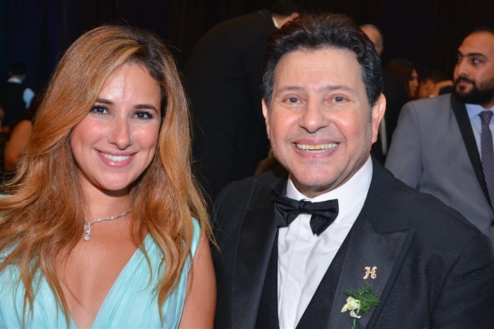 بالصور.. عمرو دياب يشعل زفاف نجل هاني شاكر وكريمة اللواء هاني عمر بحضور الوزراء و نجوم الفن والمشاهير بالصور.. عمرو دياب يشعل زفاف نجل هاني شاكر وكريمة اللواء هاني عمر بحضور الوزراء و نجوم الفن والمشاهير