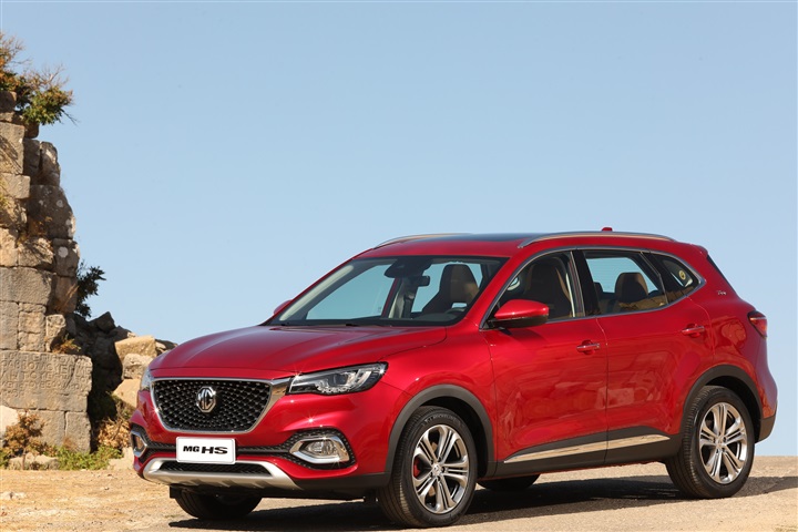 "إم جي" تعيد تعريف فئة Sport الرياضية بمركبات الـSUV مع إطلاق طراز "إم جي إتش إس" (MG HS) الجديد كليّاً في الشرق الأوسط "إم جي" تعيد تعريف فئة Sport الرياضية بمركبات الـSUV مع إطلاق طراز "إم جي إتش إس" (MG HS) الجديد كليّاً في الشرق الأوسط