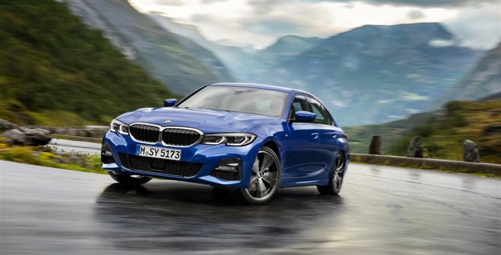 المجموعة البافارية للسيارات تطلق BMW الفئة الثالثة الجديدة كلياً داخل السوق المصري المجموعة البافارية للسيارات تطلق BMW الفئة الثالثة الجديدة كلياً داخل السوق المصري