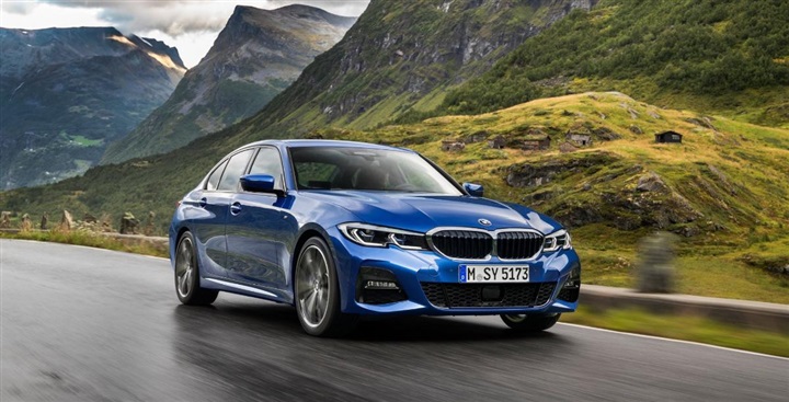 المجموعة البافارية للسيارات تطلق BMW الفئة الثالثة الجديدة كلياً داخل السوق المصري المجموعة البافارية للسيارات تطلق BMW الفئة الثالثة الجديدة كلياً داخل السوق المصري
