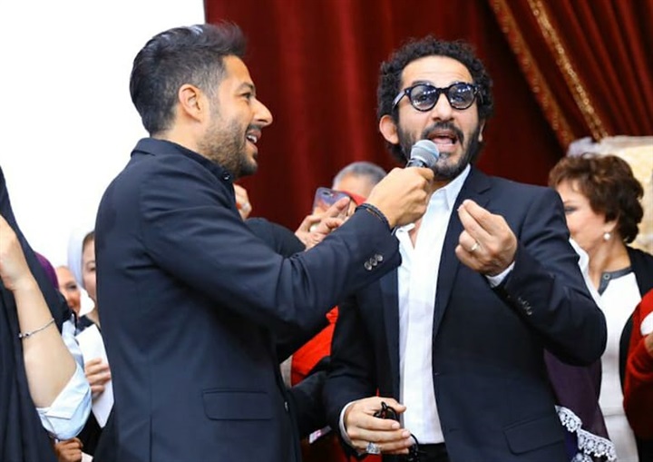 بالصور.. حماقي يشعل احتفالية "تسير زواج الفتيات" بدويتو "واحدة واحدة " مع أحمد حلمي و"أم الدنيا" بالصور.. حماقي يشعل احتفالية "تسير زواج الفتيات" بدويتو "واحدة واحدة " مع أحمد حلمي و"أم الدنيا"