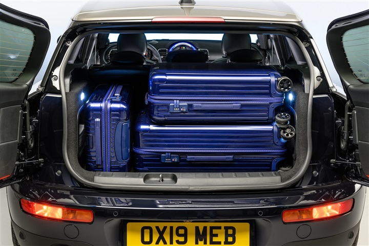 البافارية للسيارات تُطلق MINI CLUBMAN الجديدة لعام 2020 بالسوق المصرية البافارية للسيارات تُطلق MINI CLUBMAN الجديدة لعام 2020 بالسوق المصرية