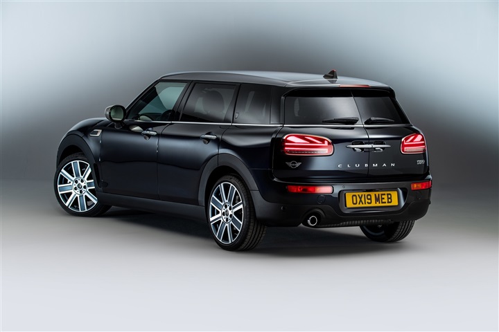 البافارية للسيارات تُطلق MINI CLUBMAN الجديدة لعام 2020 بالسوق المصرية البافارية للسيارات تُطلق MINI CLUBMAN الجديدة لعام 2020 بالسوق المصرية