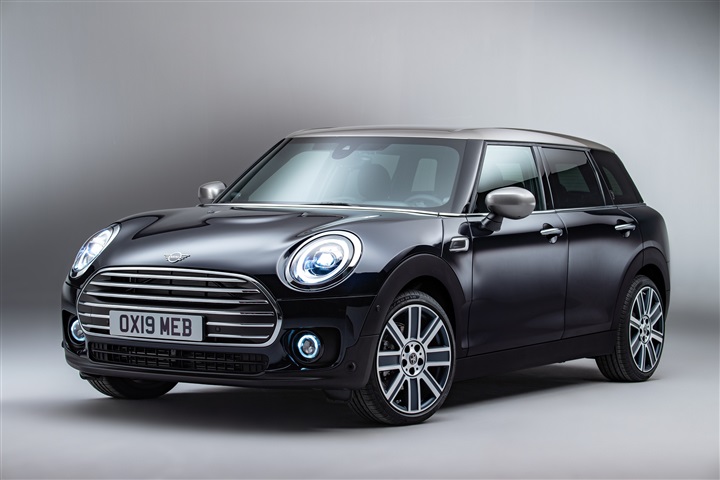 البافارية للسيارات تُطلق MINI CLUBMAN الجديدة لعام 2020 بالسوق المصرية البافارية للسيارات تُطلق MINI CLUBMAN الجديدة لعام 2020 بالسوق المصرية
