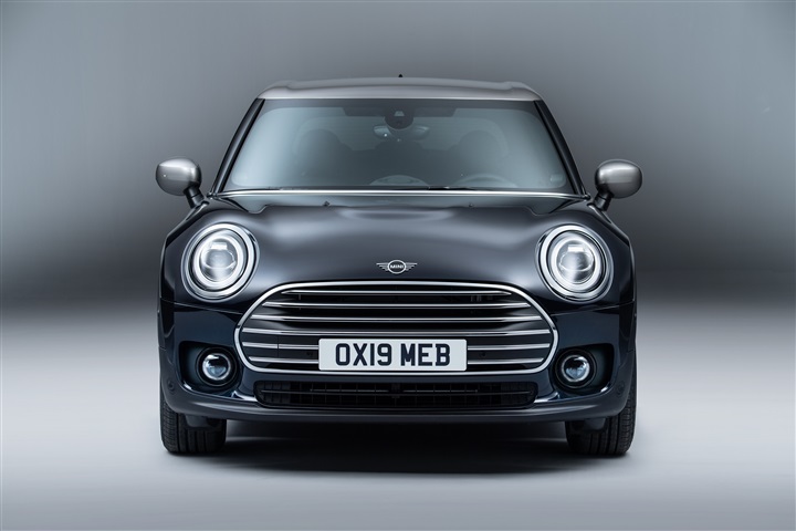 البافارية للسيارات تُطلق MINI CLUBMAN الجديدة لعام 2020 بالسوق المصرية البافارية للسيارات تُطلق MINI CLUBMAN الجديدة لعام 2020 بالسوق المصرية