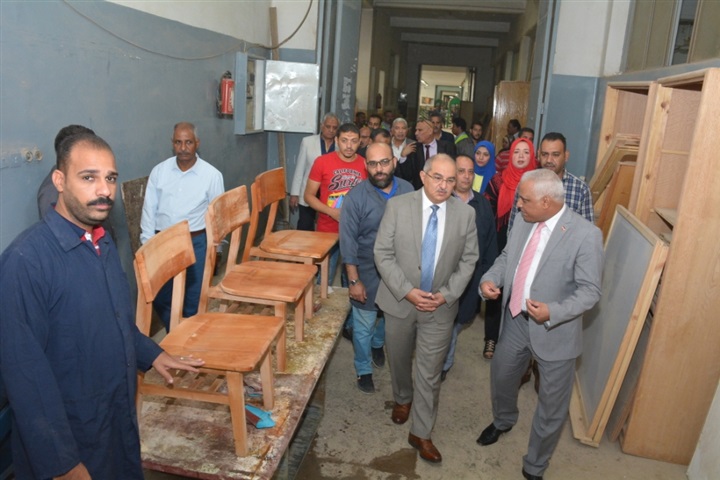 زيادة ساعات العمل بورش هندسة أسيوط لمضاعفة الإنتاج وتحسين دخل العاملين بها