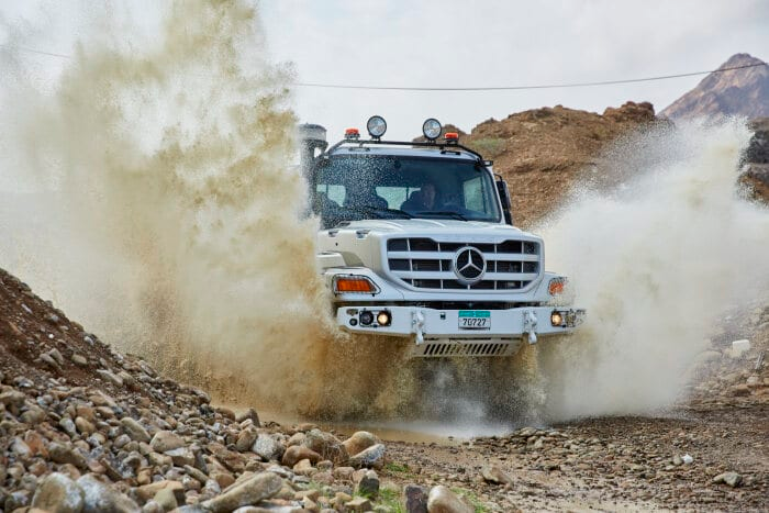 شاحنات مرسيدس تطلق الجيل الجديد من شاحنة (زيتروس) بالأسواق العالمية شاحنات مرسيدس تطلق الجيل الجديد من شاحنة (زيتروس) بالأسواق العالمية