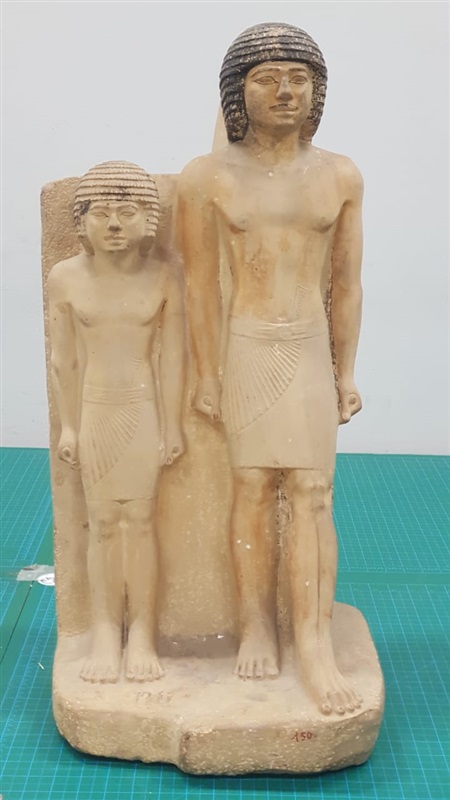 المتحف المصري الكبير يستقبل 140 قطعة أثرية جديدة