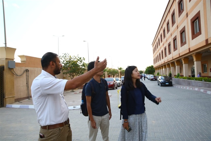 متطوعان من وكالة اليابان للتعاون الدولي "الجايكا" يزوران مستشفي شفاء الأورمان