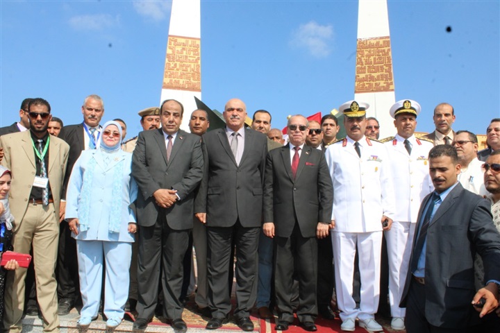 بالأعلام واللافتات.. تعليم كفر الشيخ تشارك في الاحتفال بالعيد القومي للمحافظة
