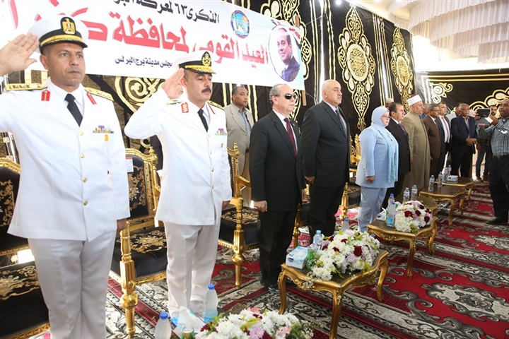 بالصور.. محافظ كفر الشيخ يطلق فعاليات الاحتفال بالعيد القومي بحضور قادة القوات البحرية بالبرلس