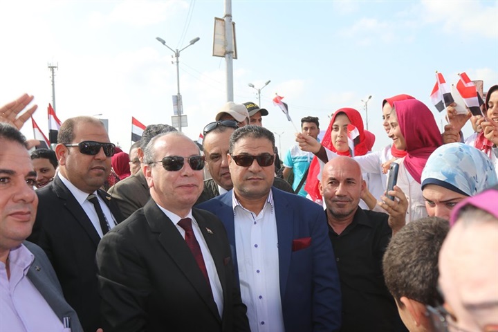  بالصور.. استقبال حافل لمحافظ كفر الشيخ ببلطيم قبل المشاركة فى احتفالات العيد القومى