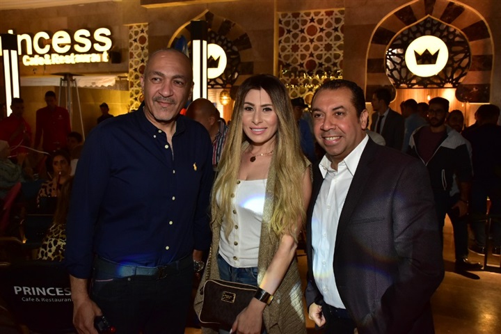 إفتتاح برنسيس كافيه فرع الكوربه لرندا البحيري إفتتاح برنسيس كافيه فرع الكوربه لرندا البحيري