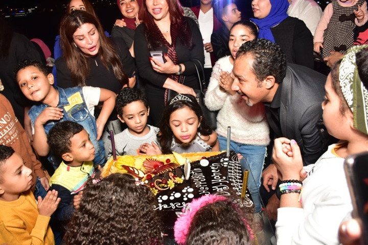 بالصور.. نجوم الفن والإعلام في عيد ميلاد ابنة هاني عبد ربه بالصور.. نجوم الفن والإعلام في عيد ميلاد ابنة هاني عبد ربه