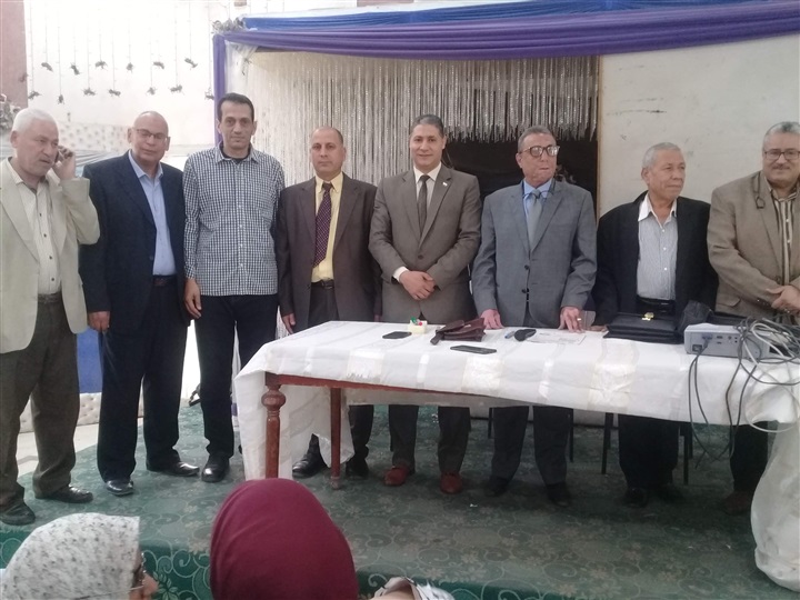 بالصور.. "تعليم كفر الشيخ" تنظم محاضرات مجانية لطلاب الثانوية العامة 