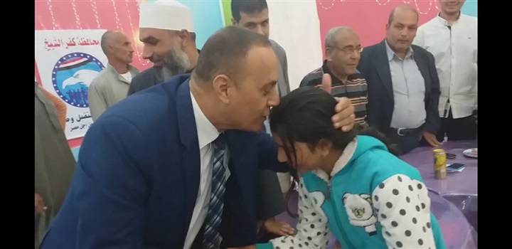بالصور.. "مستقبل وطن" يوزع 200 لحاف ضمن مبادرة حياة كريمة بكفر الشيخ