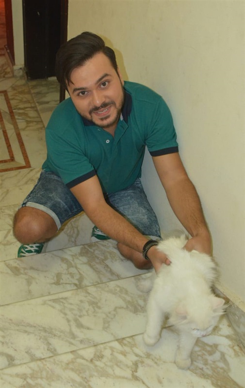 محمد عبد المنعم "واد مختلف" محمد عبد المنعم "واد مختلف"