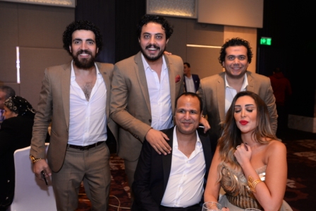 بالصور.. نجوم الفن يشاركون ابوطارق فرحته بالصور.. نجوم الفن يشاركون ابوطارق فرحته