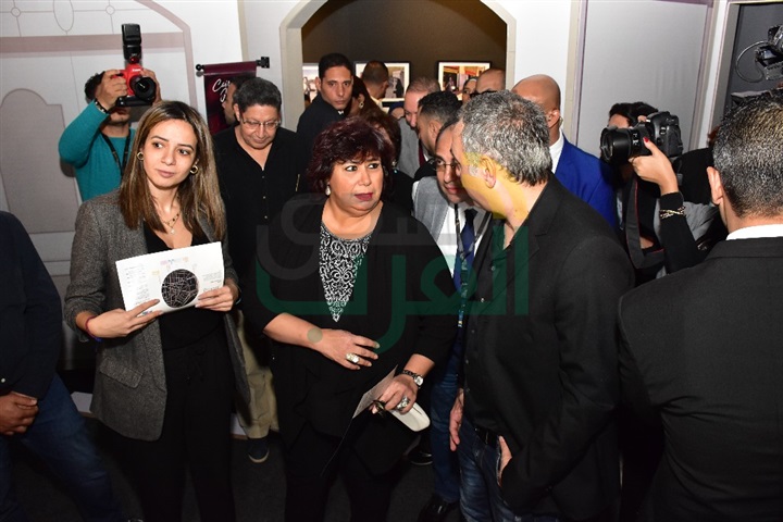 بالصور.. وزيرة الثقافة والهام شاهين ولبلبة تفتتح معرض "القاهرة.. أحبك" بمهرجان القاهرة بالصور.. وزيرة الثقافة والهام شاهين ولبلبة تفتتح معرض "القاهرة.. أحبك" بمهرجان القاهرة