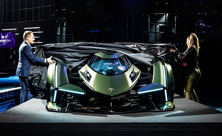 لامبورجينى تطلق سيارتها الثورية المستقبلية "Lambo V12 vision GT"