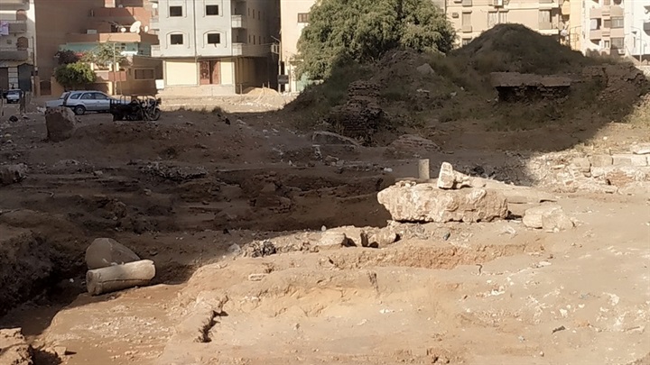 العثور على معبد أثرى بمنطقة الآثار ببنها