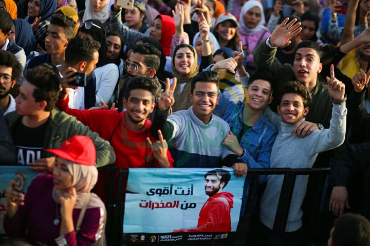 بالصور .. هيثم شاكر يتألق باضخم حفلات الجامعات بحضور تخطي ال ٧٠ الف من طلاب حلوان بالصور .. هيثم شاكر يتألق باضخم حفلات الجامعات بحضور تخطي ال ٧٠ الف من طلاب حلوان