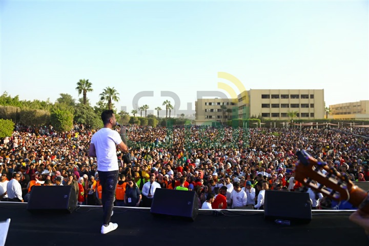 بالصور .. هيثم شاكر يتألق باضخم حفلات الجامعات بحضور تخطي ال ٧٠ الف من طلاب حلوان بالصور .. هيثم شاكر يتألق باضخم حفلات الجامعات بحضور تخطي ال ٧٠ الف من طلاب حلوان