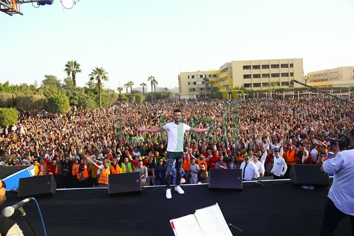 بالصور .. هيثم شاكر يتألق باضخم حفلات الجامعات بحضور تخطي ال ٧٠ الف من طلاب حلوان بالصور .. هيثم شاكر يتألق باضخم حفلات الجامعات بحضور تخطي ال ٧٠ الف من طلاب حلوان