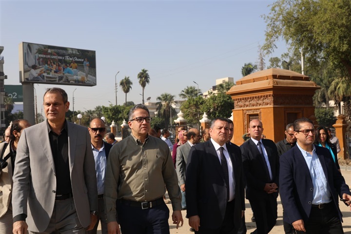 وزیر الآثار یستقبل رئیس وأعضاء لجنة الثقافة والآثار والإعلام بقصر البارون إمبان بمصر الجدیدة وزیر الآثار یستقبل رئیس وأعضاء لجنة الثقافة والآثار والإعلام بقصر البارون إمبان بمصر الجدیدة