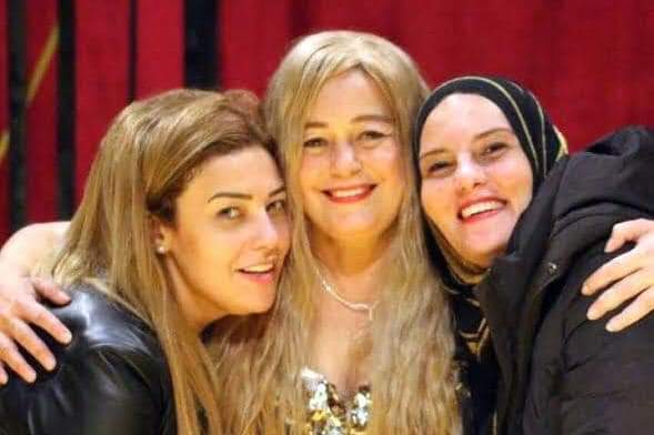 فاتن الحلو مقدمة لبرنامج دهب الحلو أصغر مروضات وحوش فاتن الحلو مقدمة لبرنامج دهب الحلو أصغر مروضات وحوش