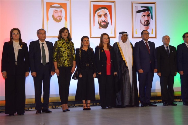شاهد بالصور.. رئيس الوزراء وكبار رجال الدولة يشاركون حفل العيد الوطني للأمارات شاهد بالصور.. رئيس الوزراء وكبار رجال الدولة يشاركون حفل العيد الوطني للأمارات