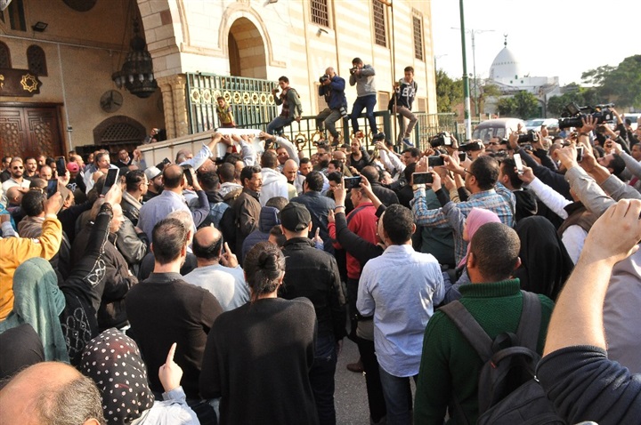 تشييع جثمان شعبان عبد الرحيم ومحمد خيري