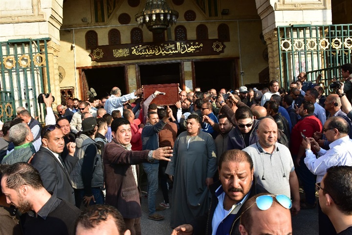 تشييع جثمان شعبان عبد الرحيم ومحمد خيري تشييع جثمان شعبان عبد الرحيم ومحمد خيري
