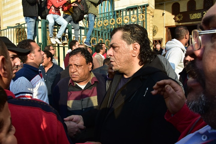 تشييع جثمان شعبان عبد الرحيم ومحمد خيري تشييع جثمان شعبان عبد الرحيم ومحمد خيري