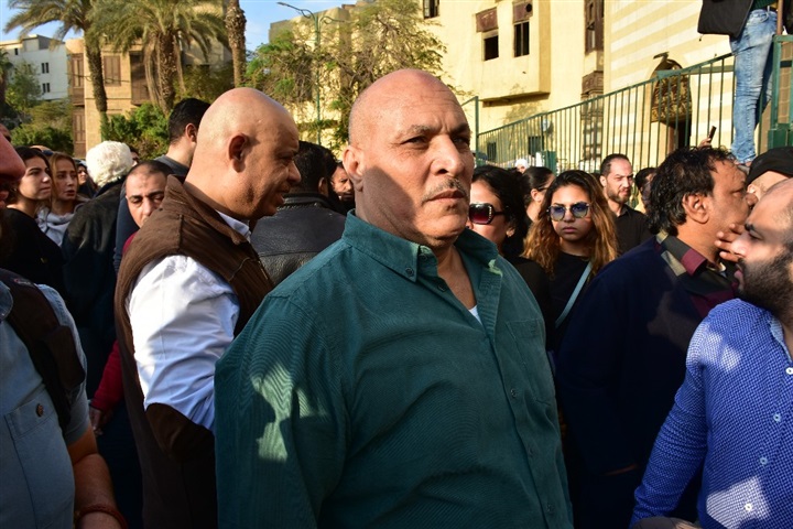 تشييع جثمان شعبان عبد الرحيم ومحمد خيري تشييع جثمان شعبان عبد الرحيم ومحمد خيري