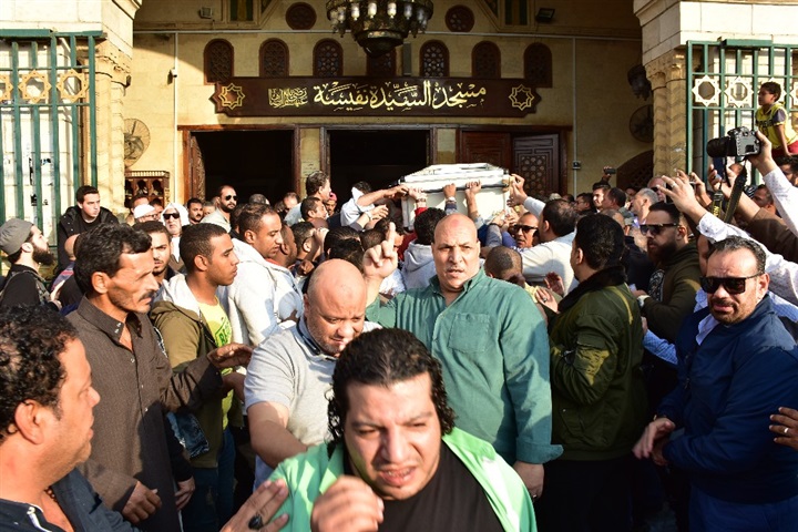 تشييع جثمان شعبان عبد الرحيم ومحمد خيري تشييع جثمان شعبان عبد الرحيم ومحمد خيري
